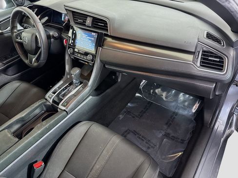 Used 2018 Honda Civic EX image 30