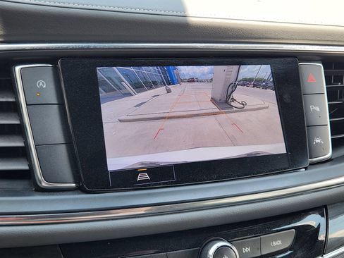 Used 2023 Buick Enclave Essence w/ Experience Buick Package FWD image 19