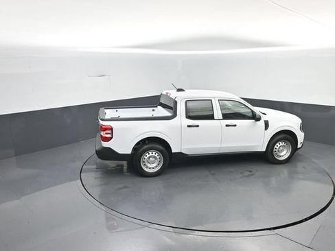 New 2026 Ford Maverick XL w/ Equipment Group 101A AWD/4WD image 30