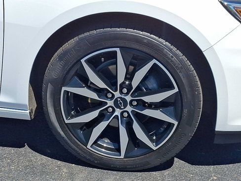 Used 2023 Chevrolet Malibu RS FWD image 8