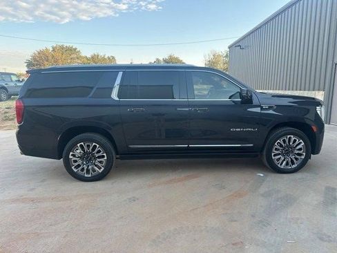 Certified 2024 GMC Yukon XL Denali Ultimate image 9