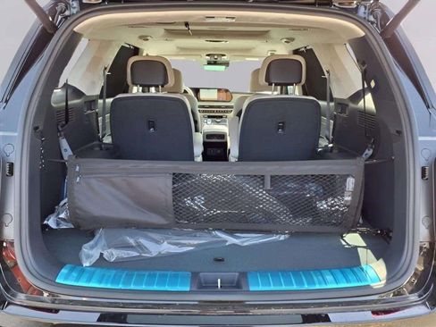 New 2025 Hyundai Palisade Calligraphy image 9