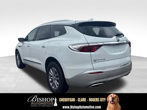 Used 2023 Buick Enclave Essence w/ LPO, Floor Liner Package AWD/4WD image 9