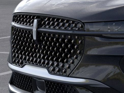 New 2026 Lincoln Nautilus Black Label image 17