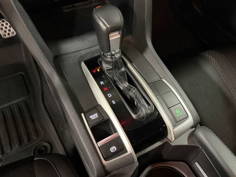 Used 2020 Honda Civic Sport image 31