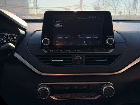 Used 2019 Nissan Altima 2.5 S image 16