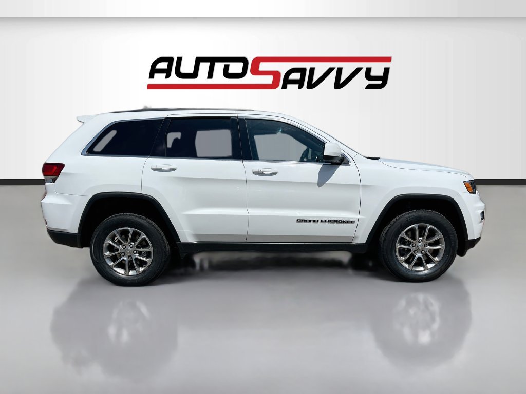 Used 2022 Jeep Grand Cherokee Laredo E AWD/4WD image 8
