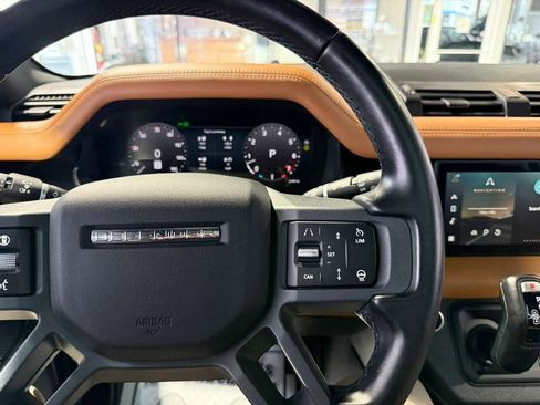 Used 2024 Land Rover Defender 110 X-Dynamic SE image 16