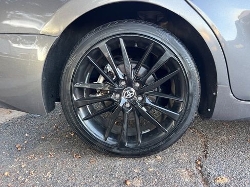 Used 2023 Toyota Camry XSE image 9