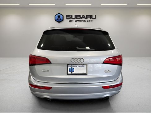 Used 2016 Audi Q5 2.0T Premium Plus w/ Technology Package AWD/4WD image 4