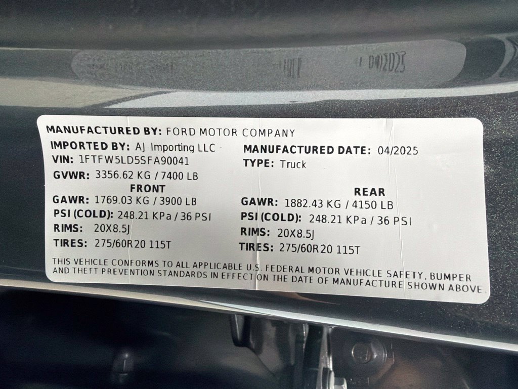 Used 2025 Ford F150 Lariat w/ Equipment Group 502A High AWD/4WD image 60