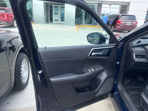 Used 2023 Mitsubishi Outlander SE FWD image 21