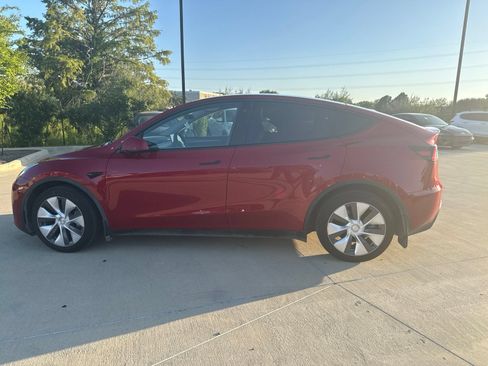 Used 2023 Tesla Model Y Long Range AWD/4WD image 6