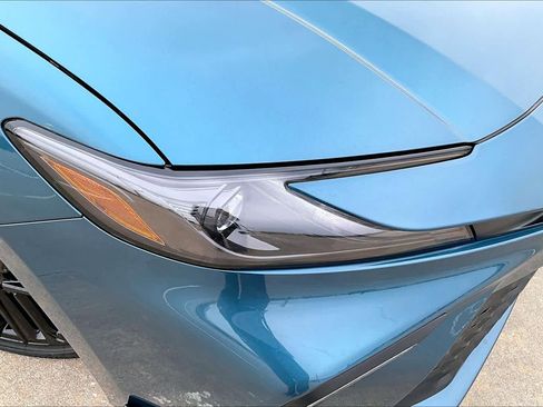 New 2026 Toyota Camry SE image 13