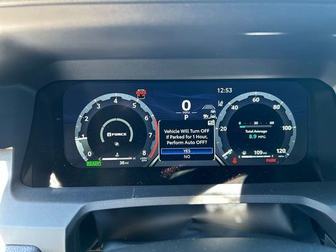 Used 2025 Toyota 4Runner 4WD image 17