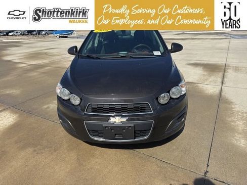 Used 2016 Chevrolet Sonic LT image 8