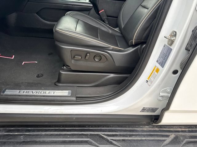 Used 2023 Chevrolet Suburban Premier AWD/4WD image 22