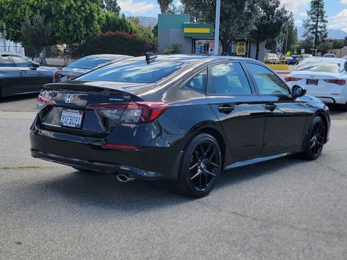 Used 2025 Honda Civic Sport image 5
