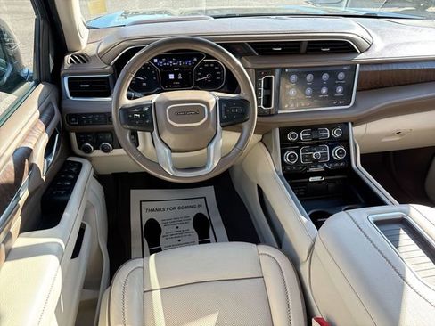 Used 2021 GMC Yukon Denali w/ Denali Ultimate Package image 23