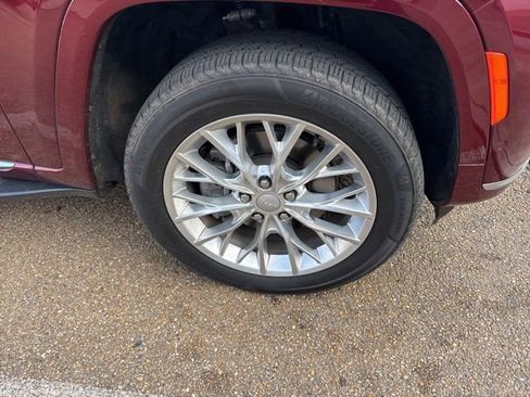 Used 2021 Jeep Grand Cherokee L Summit w/ Advanced Protech Group IV image 3