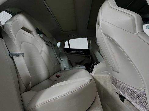 Certified 2024 Porsche Panamera 4 image 27