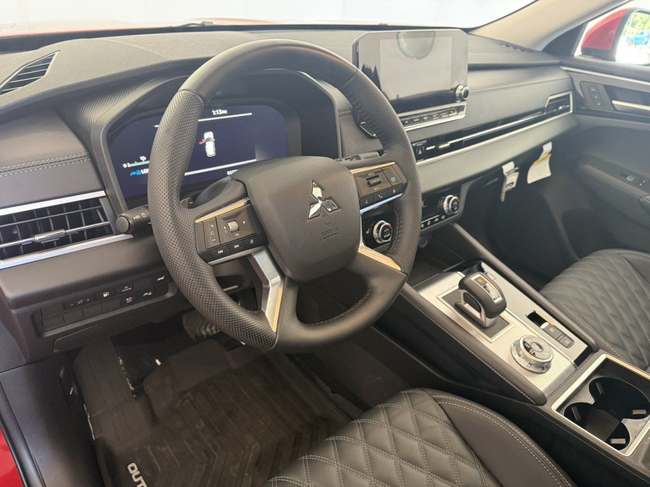 Used 2025 Mitsubishi Outlander SEL AWD/4WD image 18