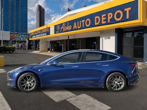Used 2019 Tesla Model 3 Standard Range Plus RWD image 2