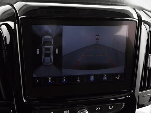Used 2020 Chevrolet Traverse Premier image 20