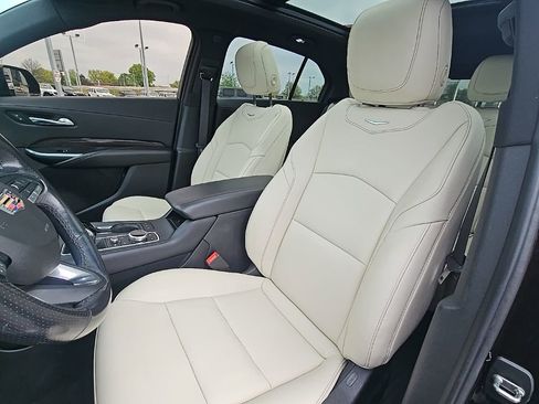 Used 2020 Cadillac XT4 Sport w/ Driver Assist Package image 7