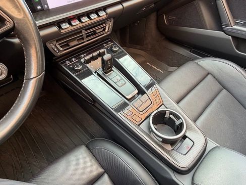 Certified 2022 Porsche 911 Targa 4 GTS image 16