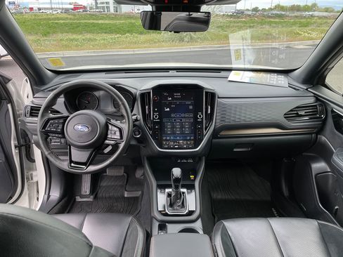 Used 2025 Subaru Forester Touring AWD/4WD image 20