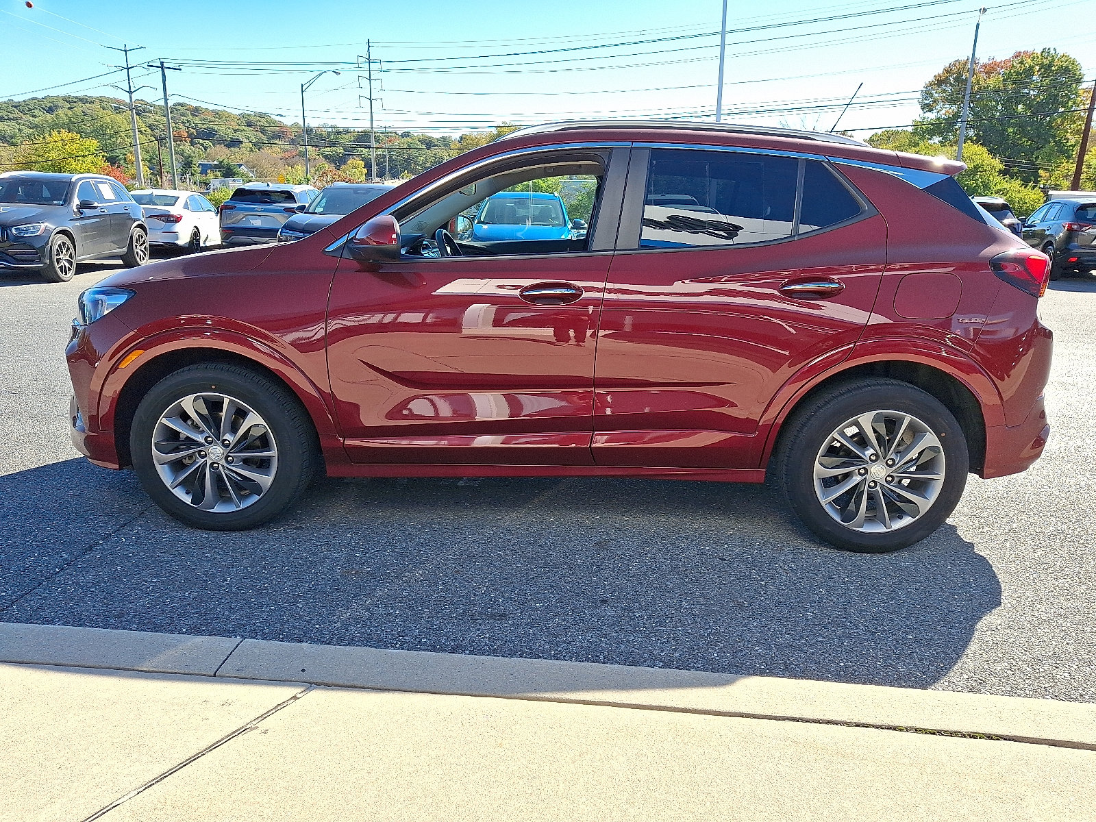 Certified 2023 Buick Encore GX Select w/ Sport Touring Package FWD image 4