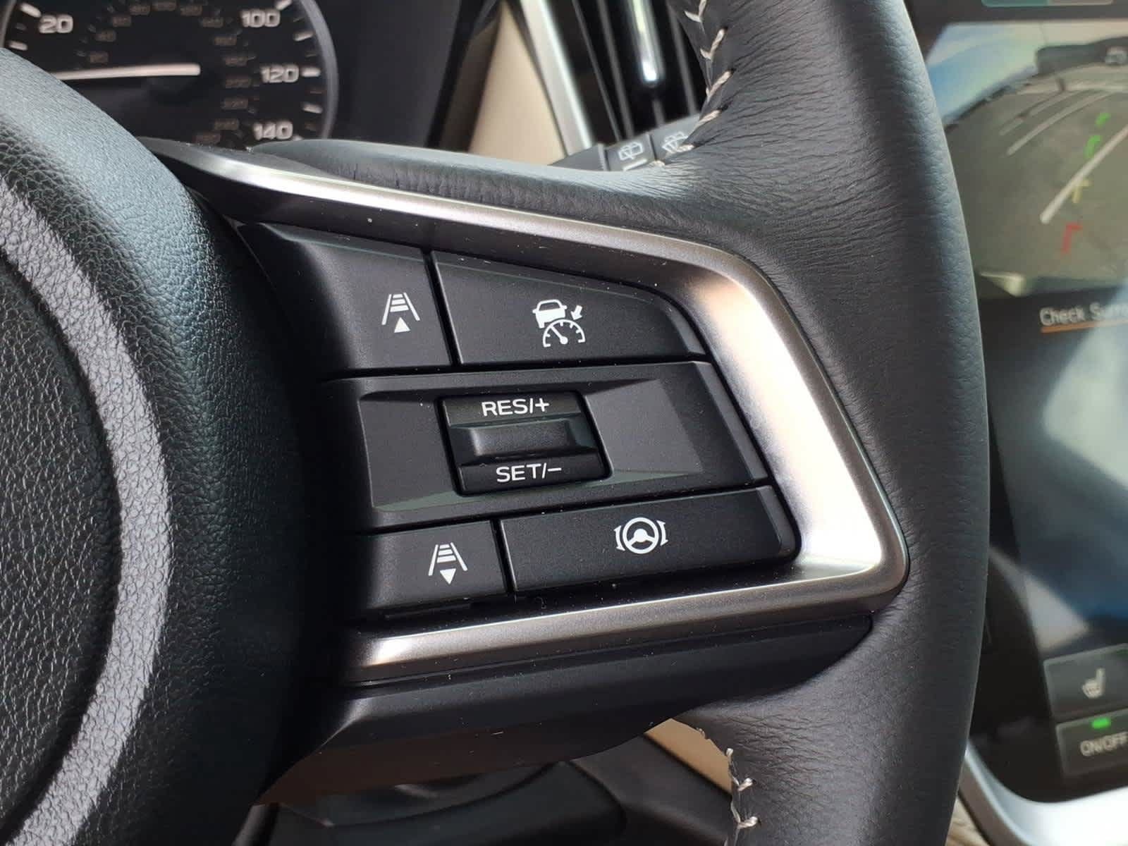 Used 2025 Subaru Outback Premium w/ Popular Package #1A AWD/4WD image 41