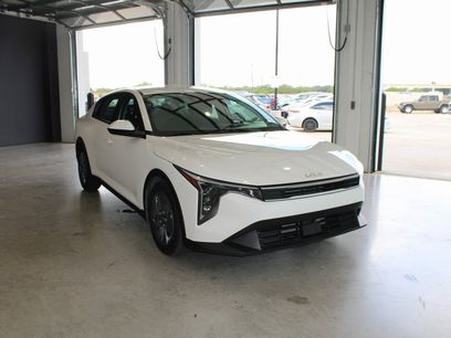 Certified 2025 Kia K4 LX w/ Remote Start, Heated Mir