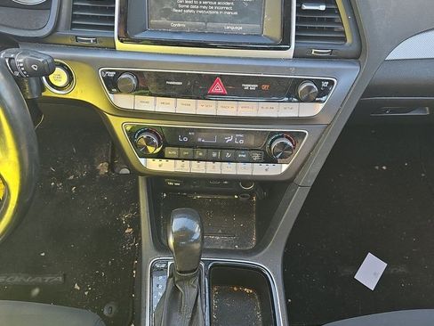 Used 2019 Hyundai Sonata SEL image 9