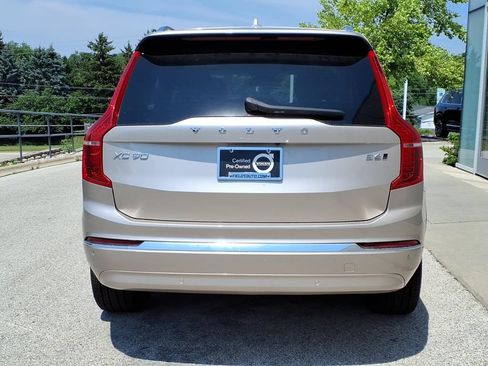 Certified 2023 Volvo XC90 B6 Plus w/ Protection Package AWD/4WD image 4