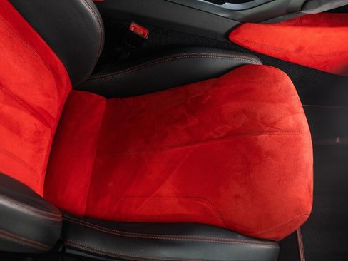 Used 2015 Lamborghini Huracan LP 610-4 image 34