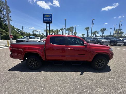 Used 2023 Toyota Tacoma SR5 w/ Technology Package AWD/4WD image 17