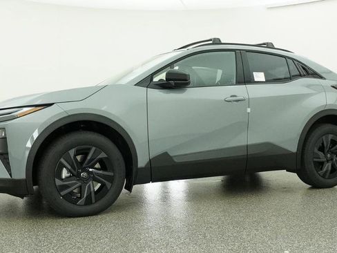 New 2026 Toyota C-HR AWD/4WD image 7