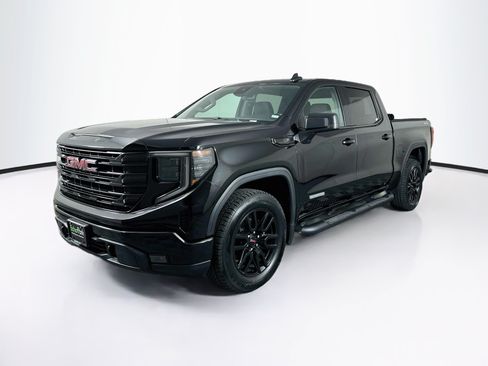 Used 2024 GMC Sierra 1500 Elevation AWD/4WD image 3