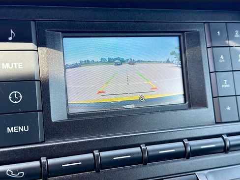 Used 2016 Ford Mustang Coupe RWD image 15