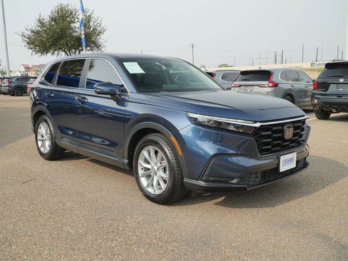 Used 2024 Honda CR-V EX-L image 3