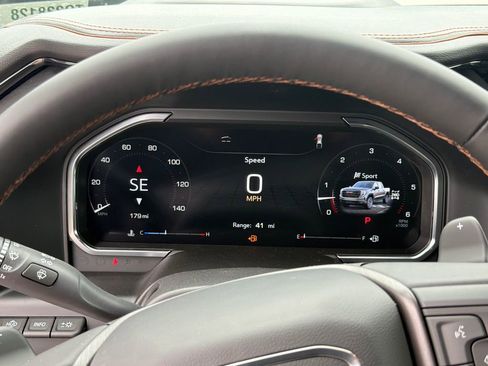 New 2026 GMC Sierra 1500 AT4 w/ AT4 Premium Package AWD/4WD image 17