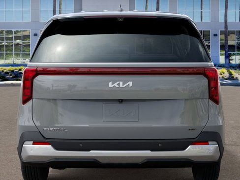 New 2026 Kia Carnival EX FWD image 13