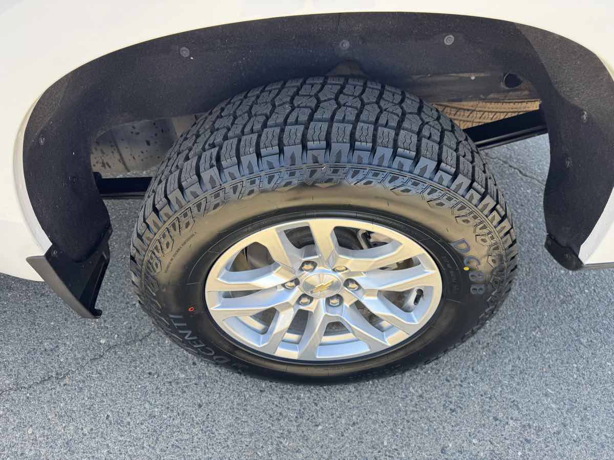Used 2020 Chevrolet Silverado 1500 LT w/ All-Star Edition AWD/4WD image 41