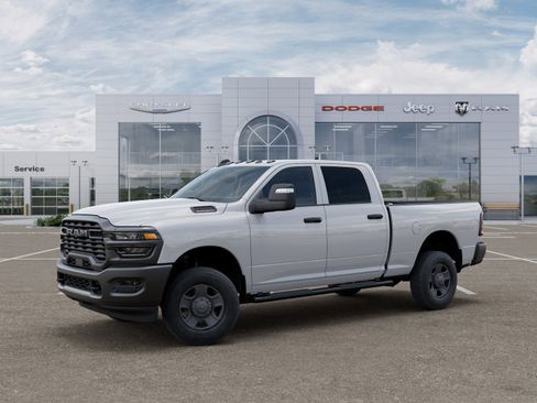 New 2026 RAM 2500 Tradesman AWD/4WD image 18