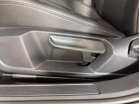 Used 2019 Volkswagen Jetta SEL FWD image 16