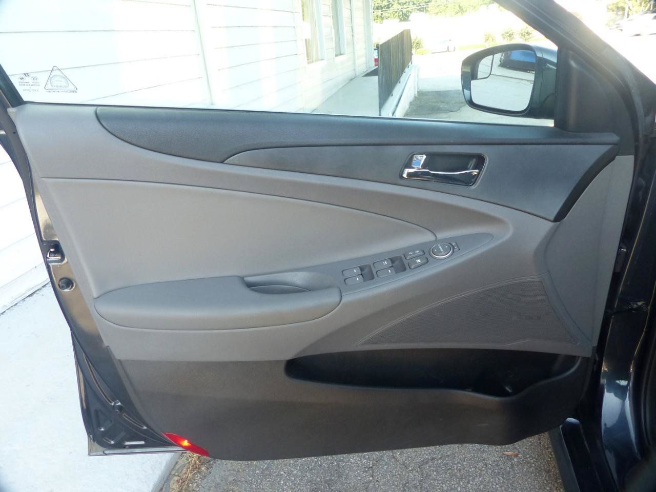 Used 2014 Hyundai Sonata GLS w/ Popular Equipment Group 2 FWD image 16
