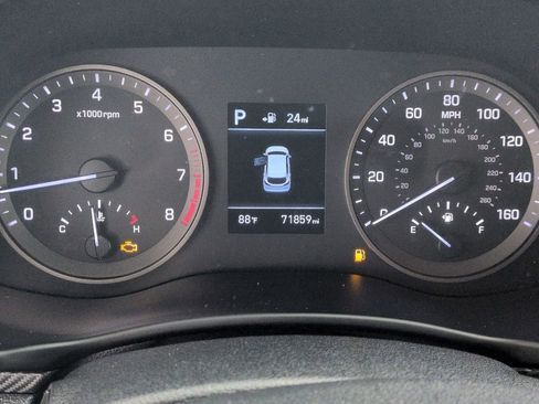 Used 2019 Hyundai Tucson SE AWD/4WD image 14