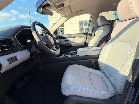 New 2025 Honda Pilot EX-L image 6